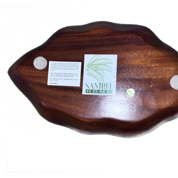 Vintage “Sanibel Home” solid leaf wood bowl and package of Paper Straws (20 Ct) - Picture 10 of 10